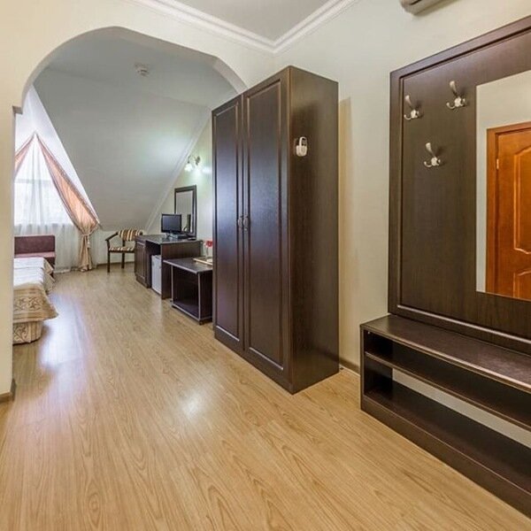 Стандартный 2-местный 1-комнатный (без балкона с видом на море)