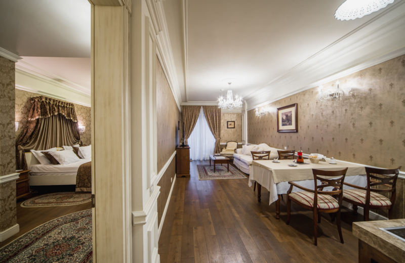 Люкс Классик 2-местный 2-комнатный