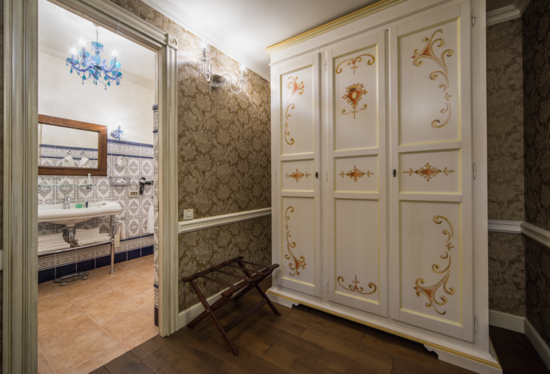 Люкс Классик 2-местный 2-комнатный