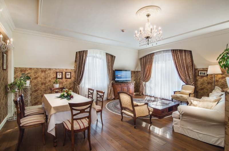 Пентхаус Президентский 4-местный 3-комнатный