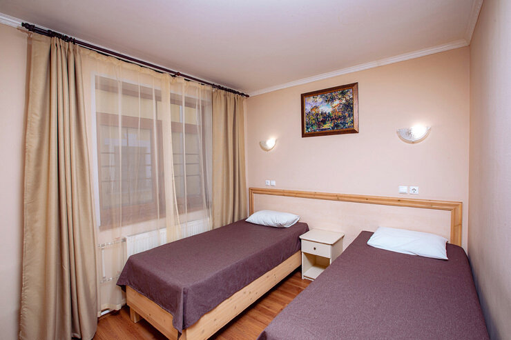 Стандартный 2-местный с диваном