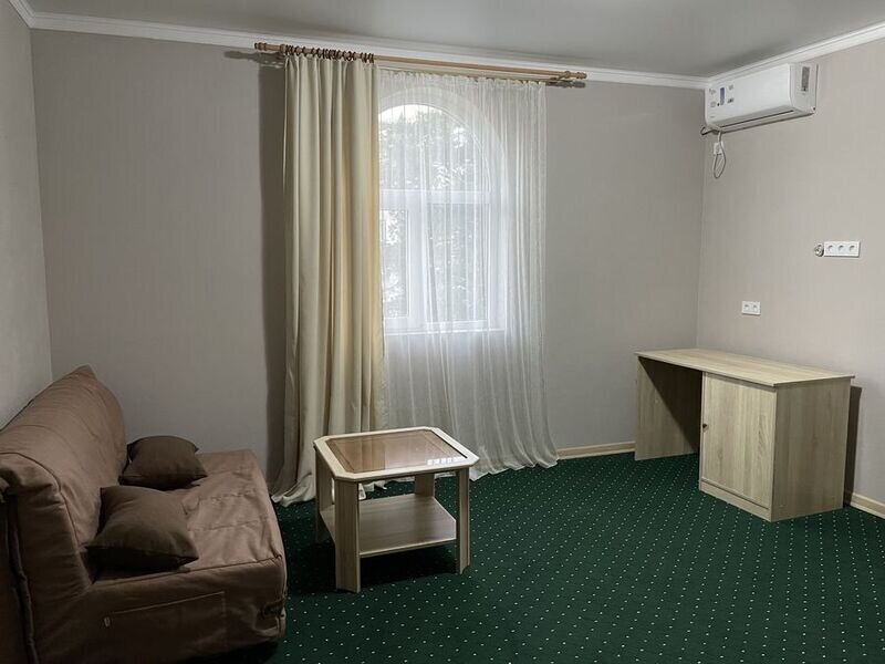 Люкс 4-местный 2-комнатный