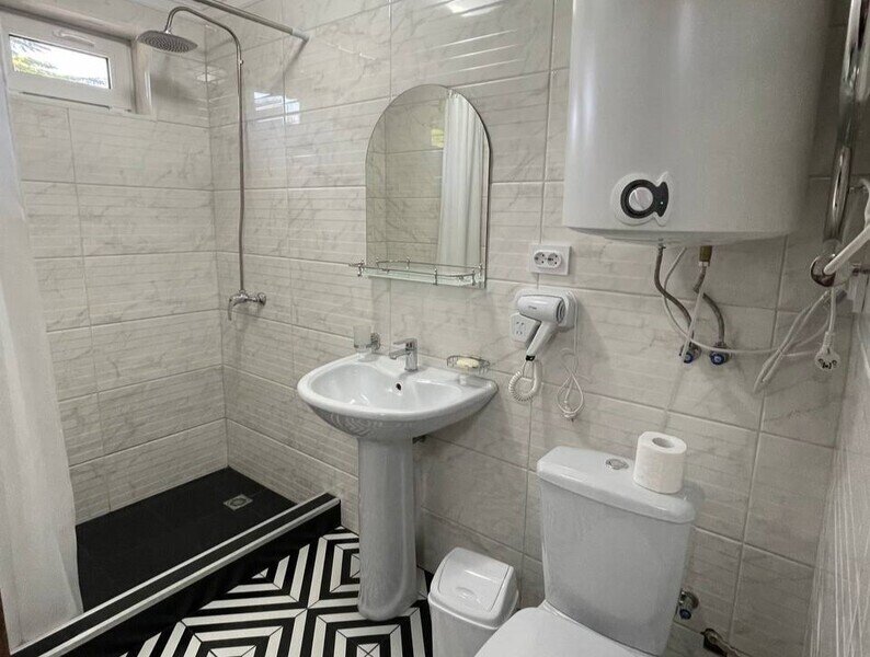 Стандартный 3-местный 2-комнатный (с отдельным входом, 1 этаж)