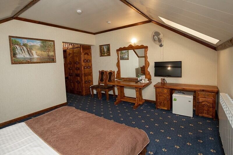 Стандартный 2-местный (TWIN мансардный)