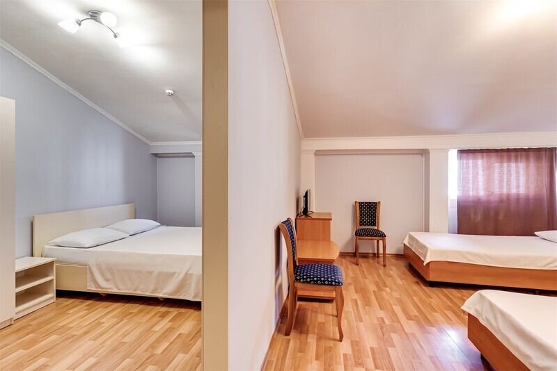 Семейный 4-местный