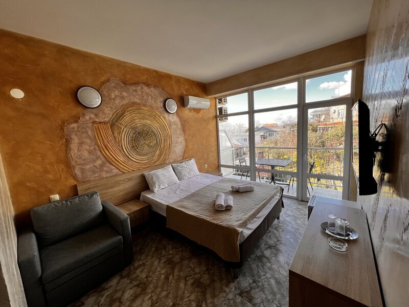 Комфорт 3-местный (с балконом)