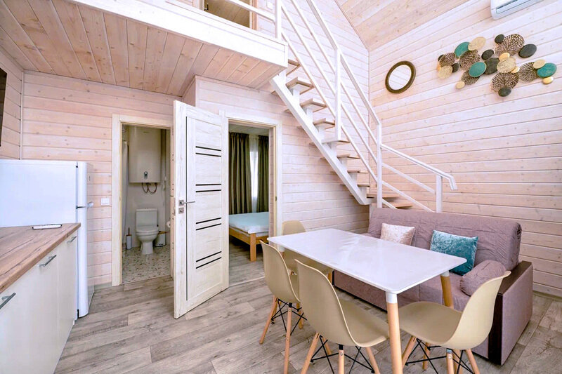 Коттедж 6-местный (вид на море)