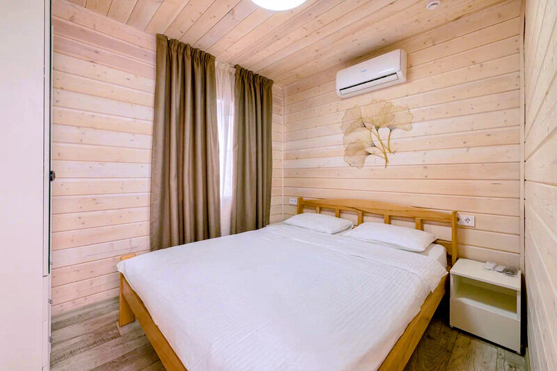 Коттедж 6-местный (вид на море)