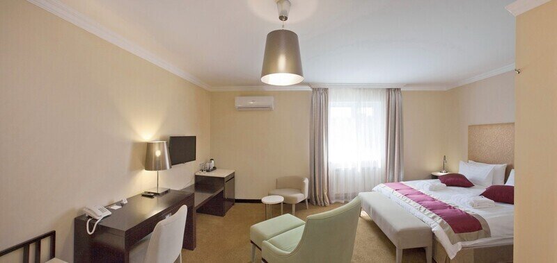 Полулюкс (парк)