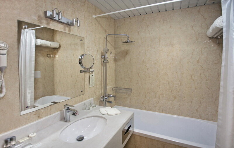 Полулюкс (парк)