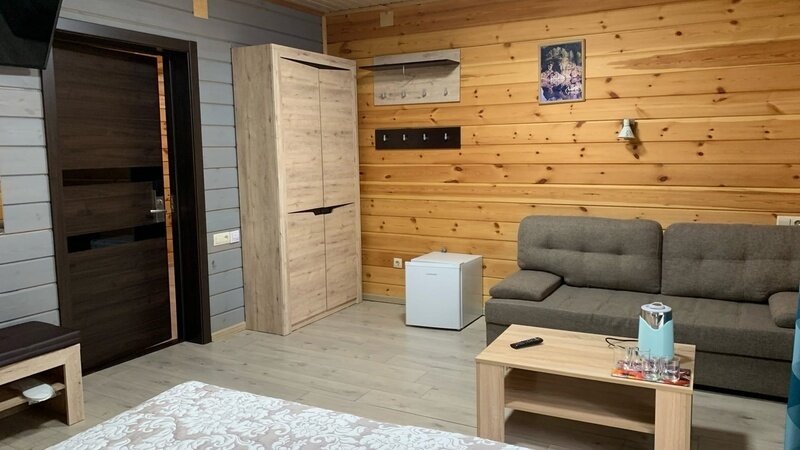 Полулюкс (с балконом/террасой)