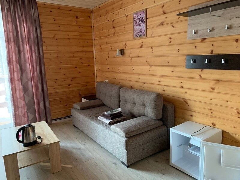 Полулюкс (с балконом/террасой)