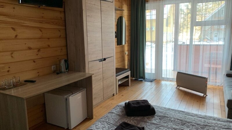 Полулюкс (с балконом/террасой)