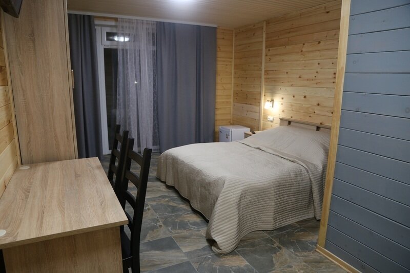 Полулюкс (с балконом/террасой)