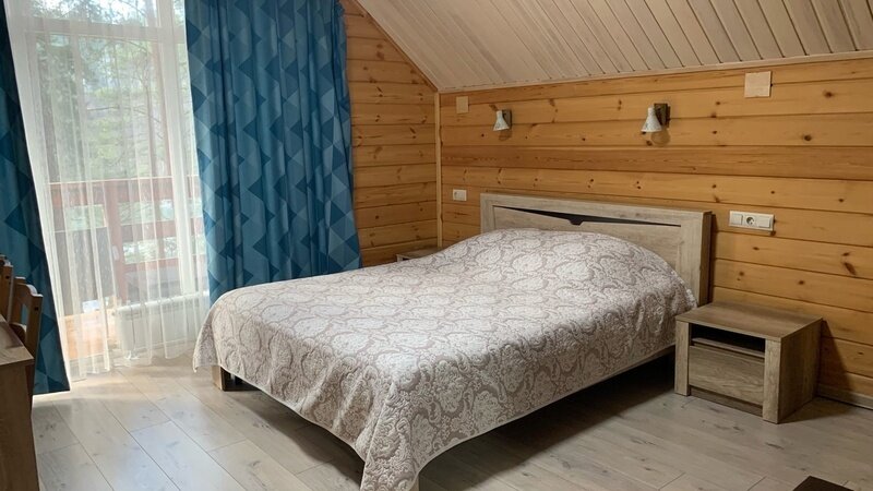 Стандарт с балконом