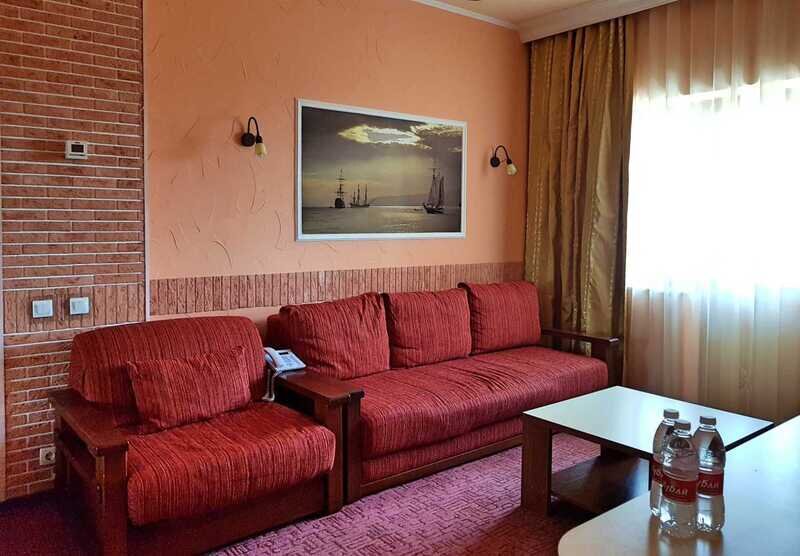 Люкс 2-местный 3-комнатный