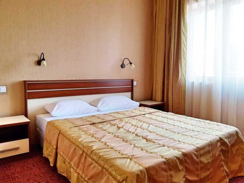 Люкс 2-местный 3-комнатный