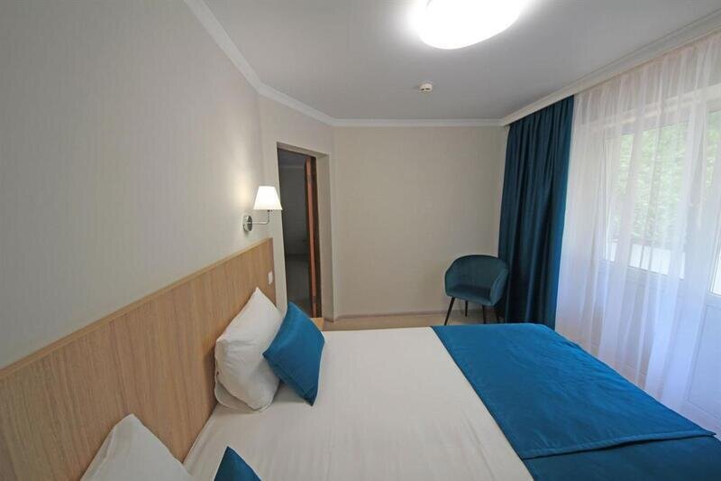 Улучшенный 2-местный 2-комнатный (с лоджией, корпус 1)