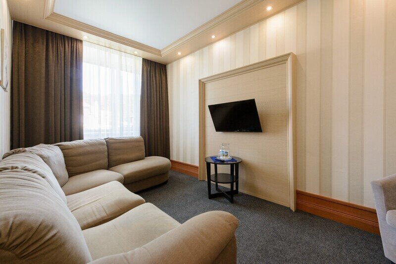 Джуниор сюит