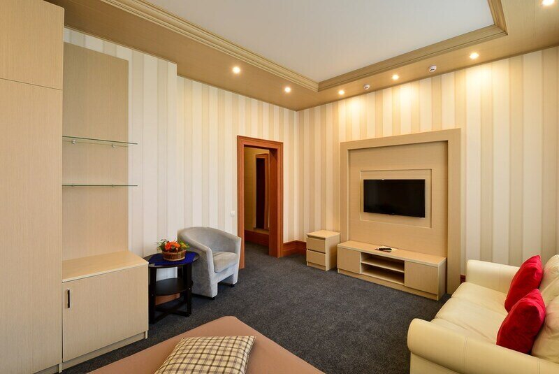 Джуниор сюит