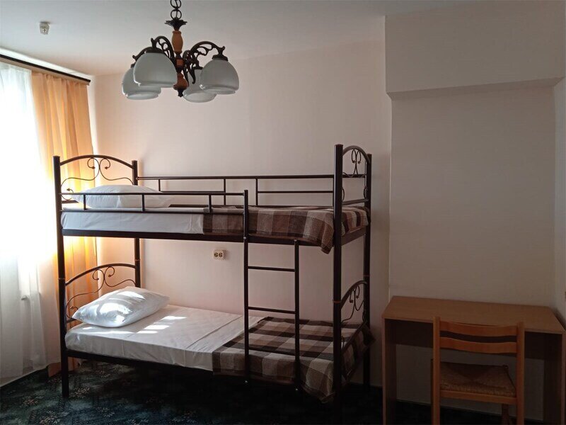 Семейный 3-местный 2-комнатный ( с кухней, корпус №2)