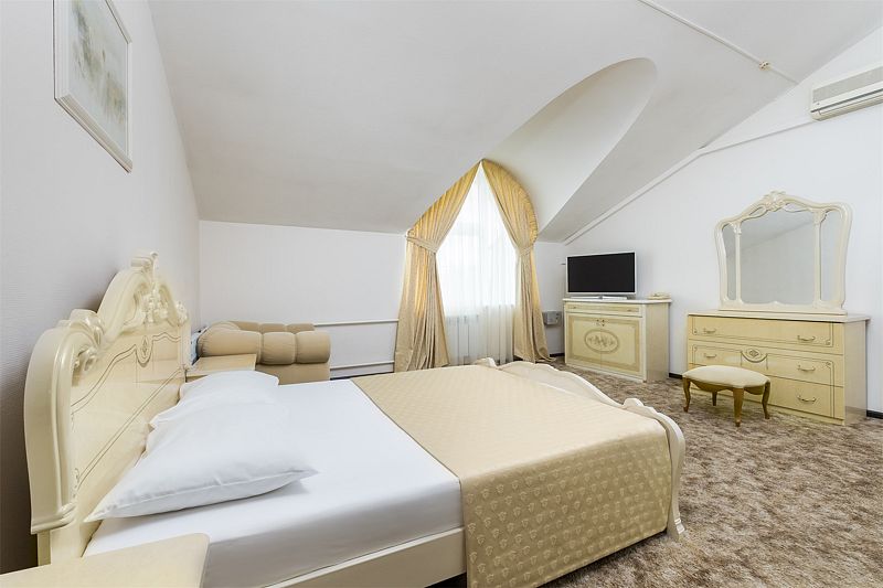 Люкс 2-комнатный 2-местный