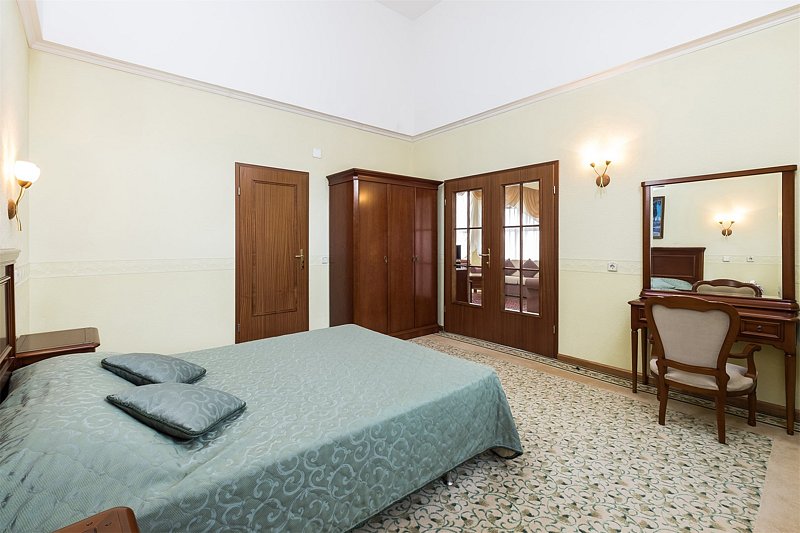 Люкс 2-местный 2-комнатный (корпус 5)