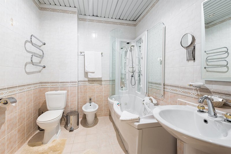 Люкс 2-местный 2-комнатный (корпус 5)