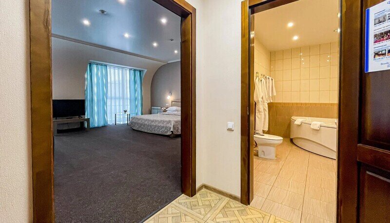 Джуниор сюит