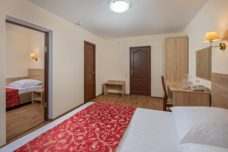 Стандартный Семейный 3-местный 2-комнатный (корпус № 2)