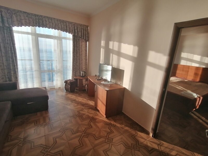 Люкс 2-местный 2-комнатный (вид на море)