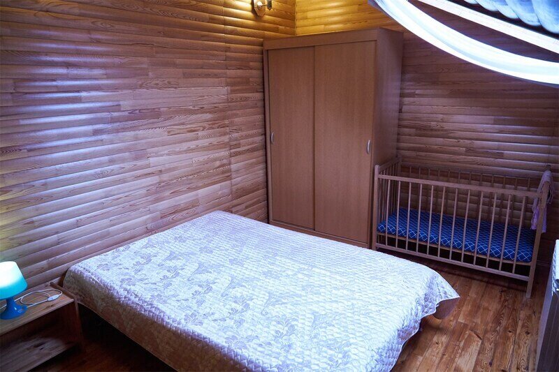 Бунгало №5 (напротив ГЛЦ)