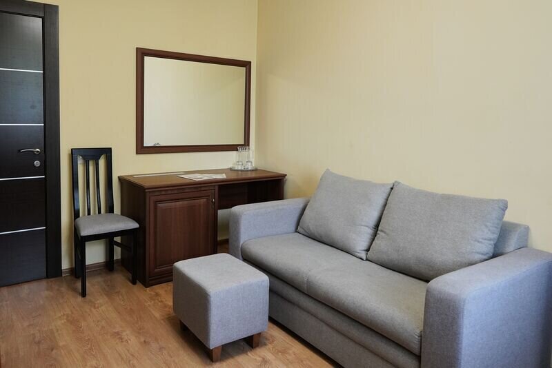 Полулюкс 2-местный 2-комнатный (с ремонтом)