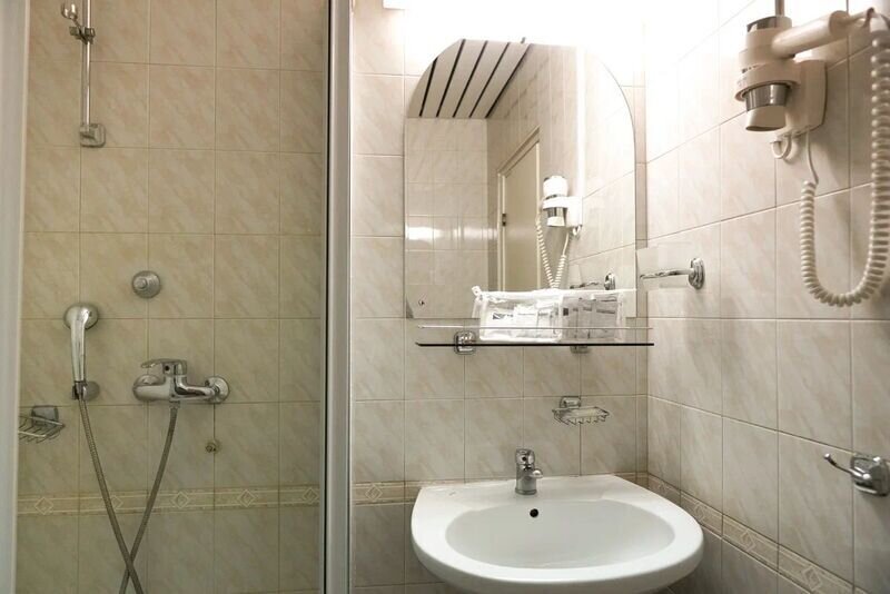 Стандартный 2-местный 1-комнатный (корпус 1,2,3)