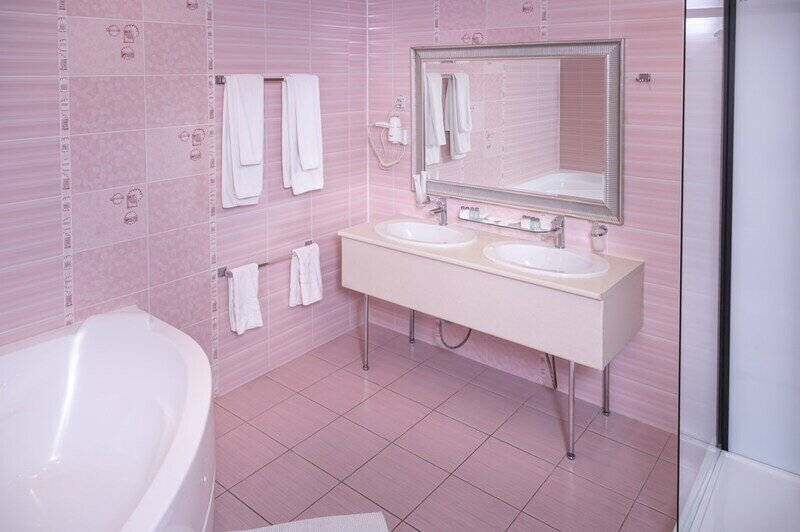 Люкс (корпус Алира Пэлас) вид на озеро