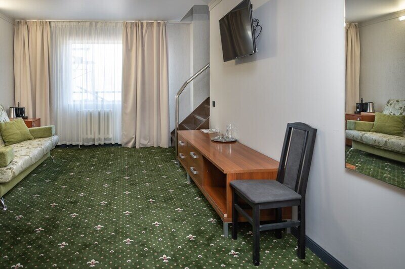 Люкс 2-уровневый (корпус Алира Пэлас) вид на озеро