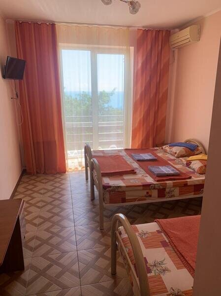 Стандартный 3-местный (с балконом, вид на море)