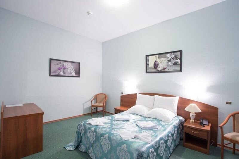 Полулюкс 2-местный 1-комнатный (улучшенный)