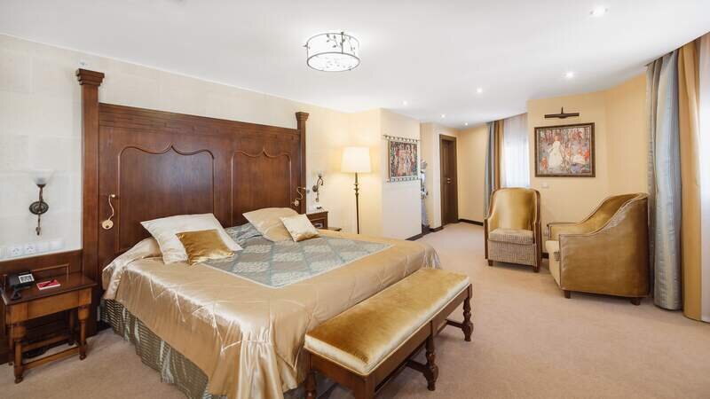 Люкс Короля 2-местный 2-комнатный