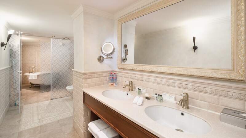 Люкс Короля 2-местный 2-комнатный