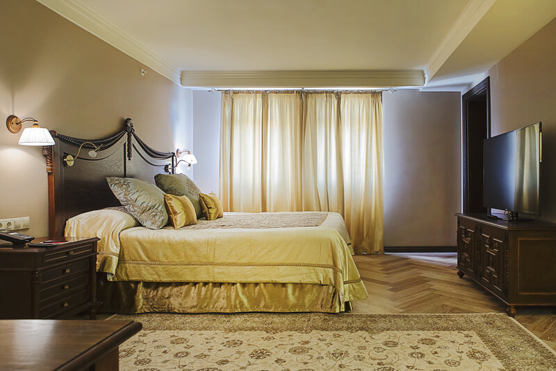 Люкс Роял 4-местный 3-комнатный