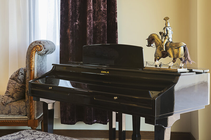 Люкс Роял 4-местный 3-комнатный