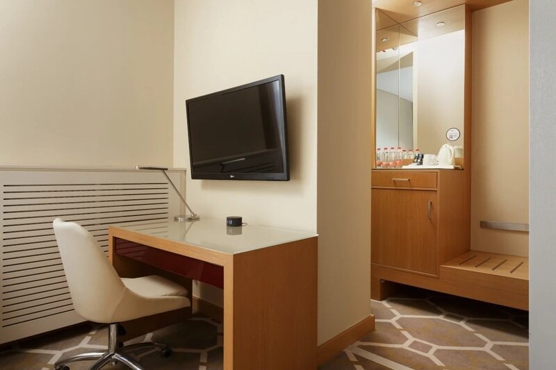 Супериор 2-местный (с боковым видом на горы, ТВИН)