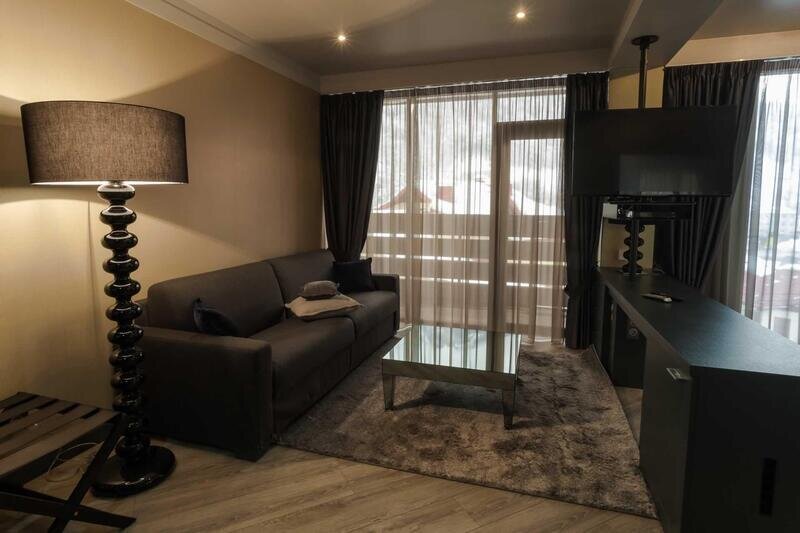 «Adriano» / «Адриано» отель