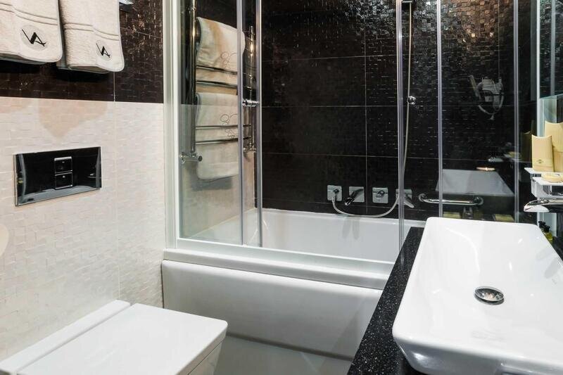 «Adriano» / «Адриано» отель