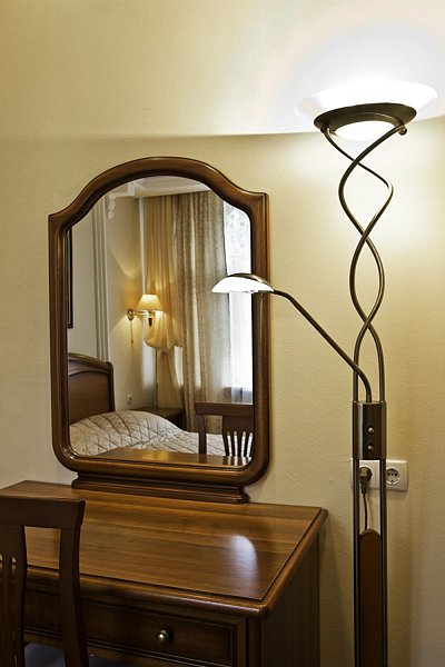 Джуниор сюит 1-местный 1-комнатный (корпус 3)