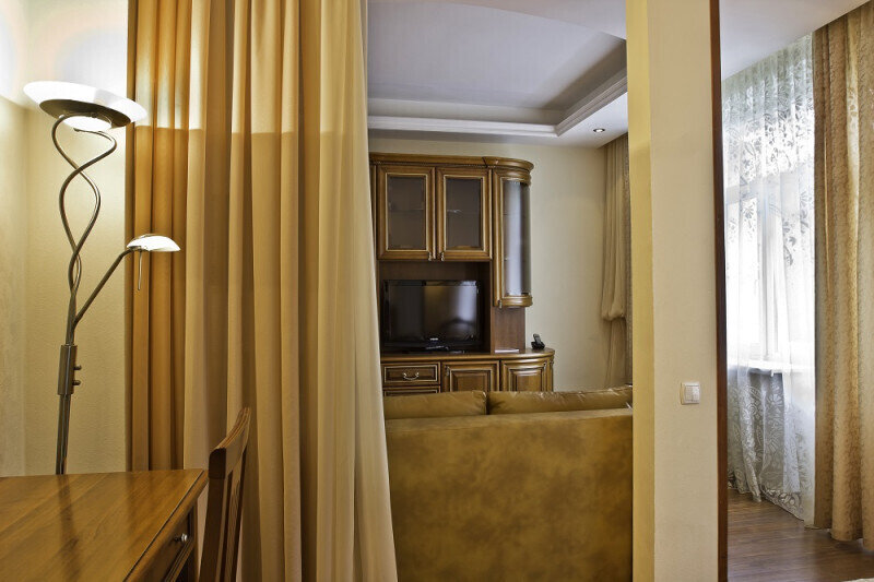 Джуниор сюит 1-местный 1-комнатный (корпус 3)