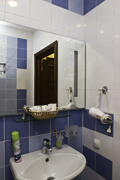 Джуниор сюит 1-местный 1-комнатный (корпус 3)