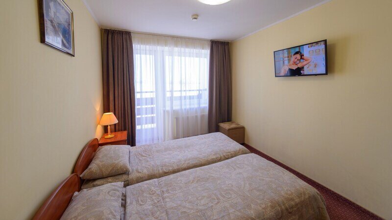 Стандарт 2-местный (Парус 1) вид на озеро