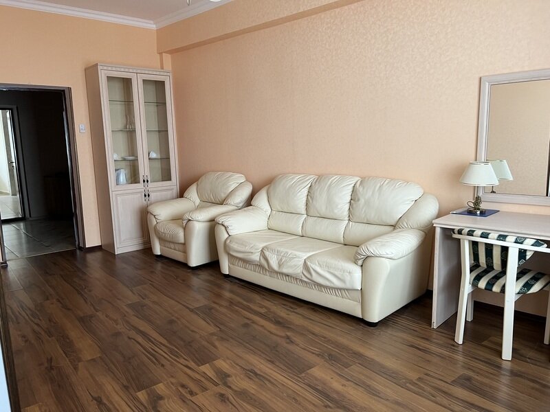 Люкс 2-местный 2-комнатный (без балкона)